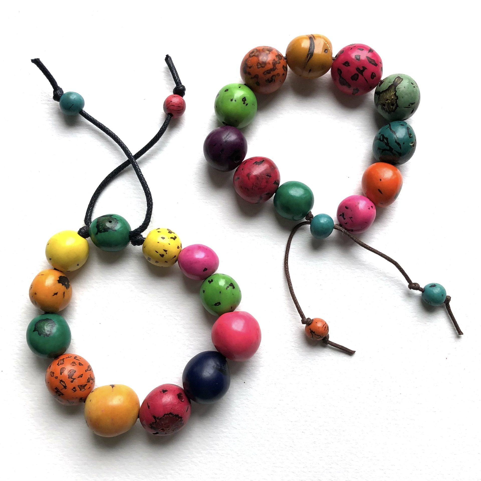 Colourful Vegetable Ivory Beads Bracelet