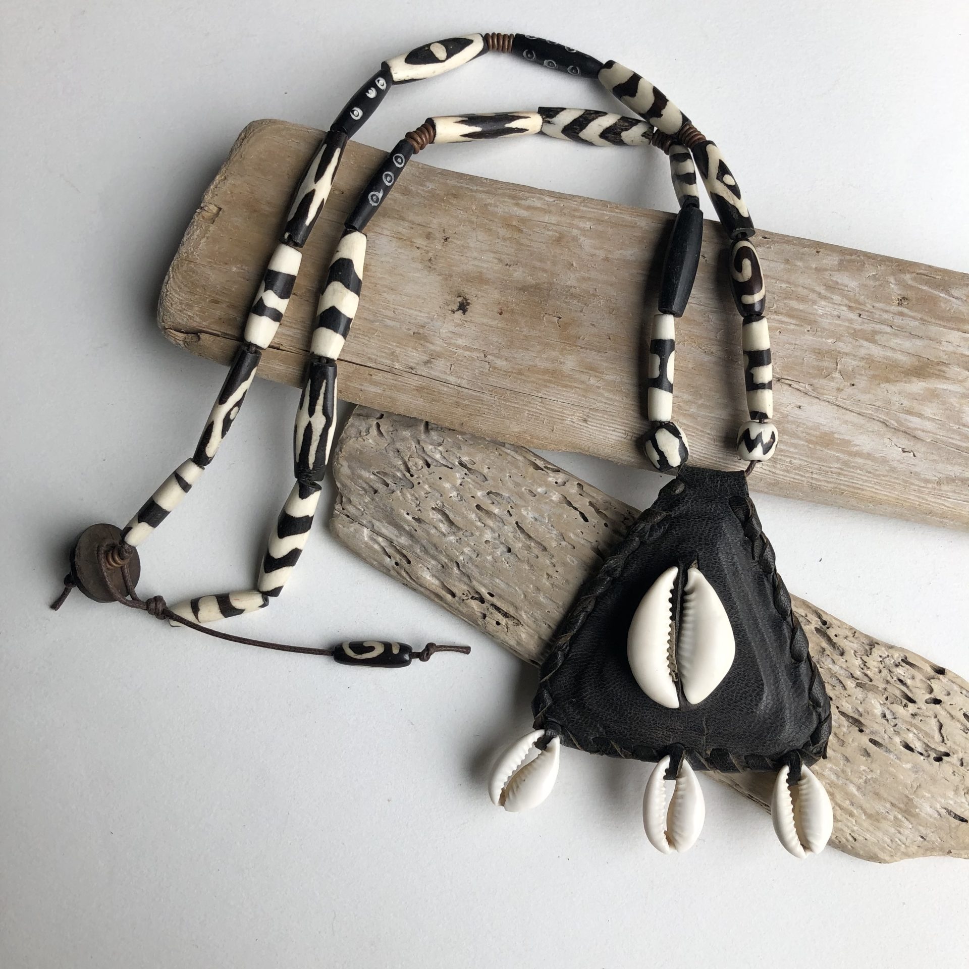 Cowrie Shell Pendant Necklace
